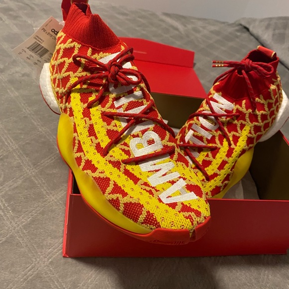 Pharrelle williams X BYW Chinese New Year! Size 12 - Picture 1 of 5